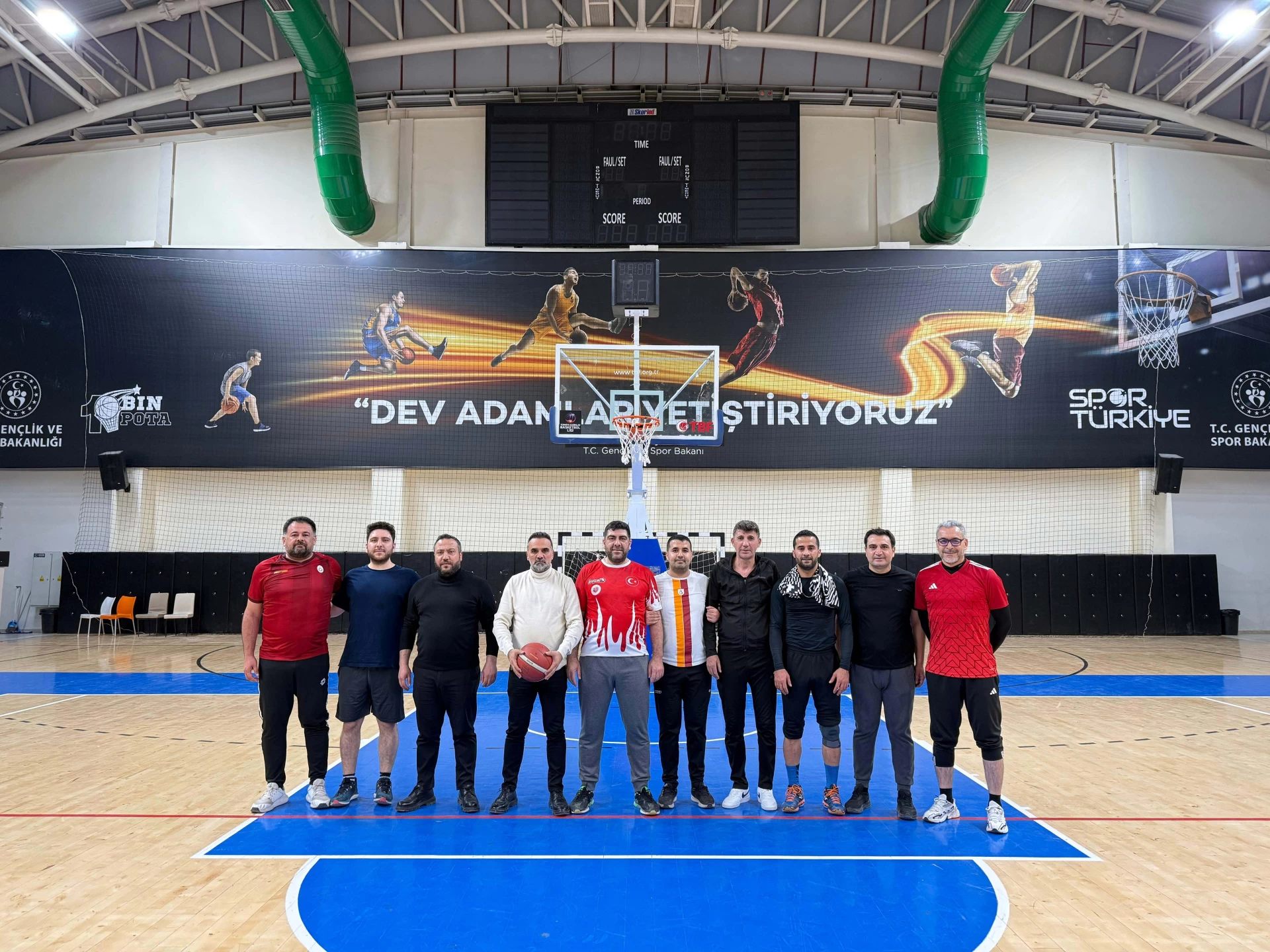 Dostluk ve Spor Bir Arada: Keyifli Bir Basketbol Maçı