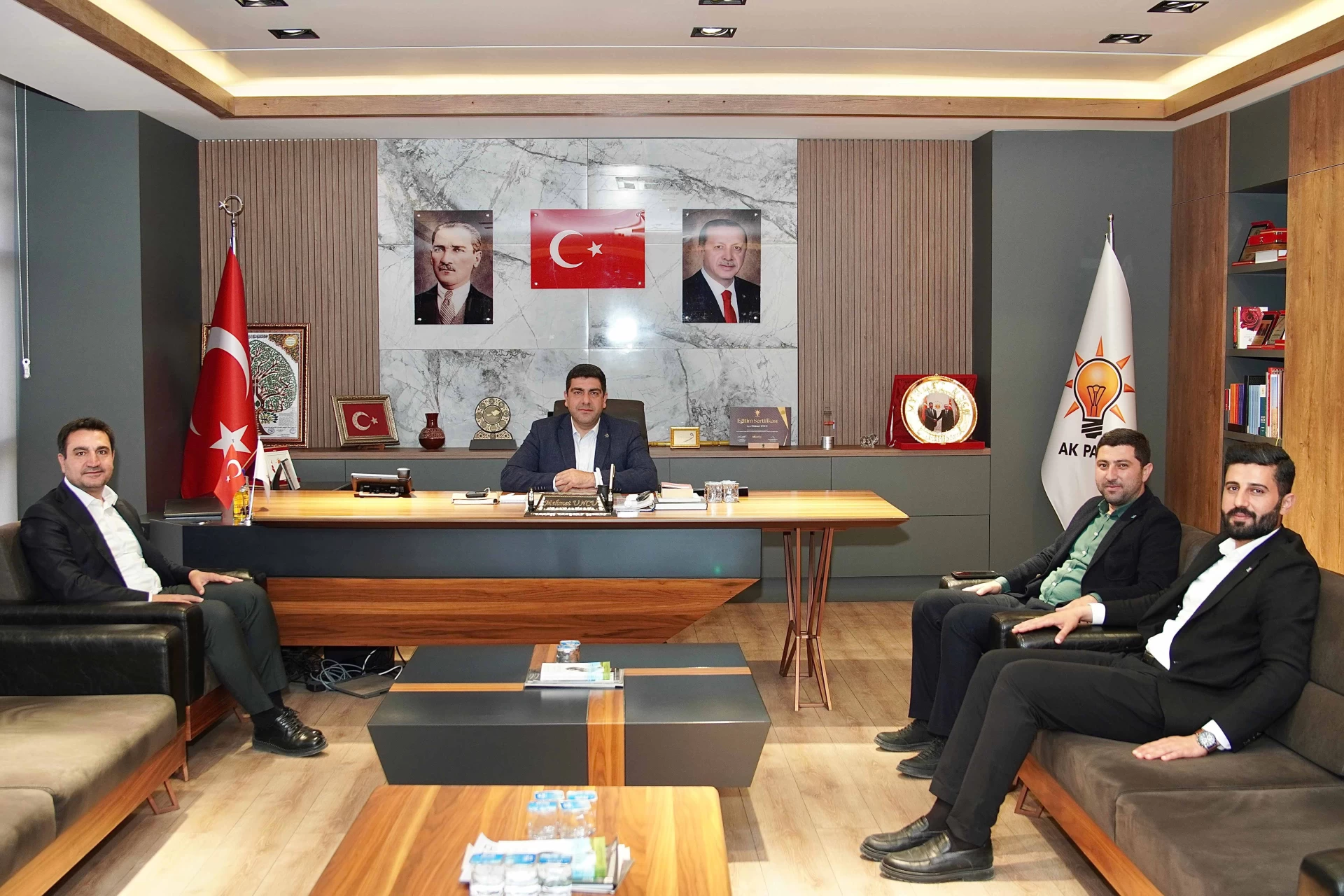 TÜGVA Mardin İl Temsilcisi Sayın Emin Kurtay ve Yönetimini İl Başkanlığımızda Ağırladık